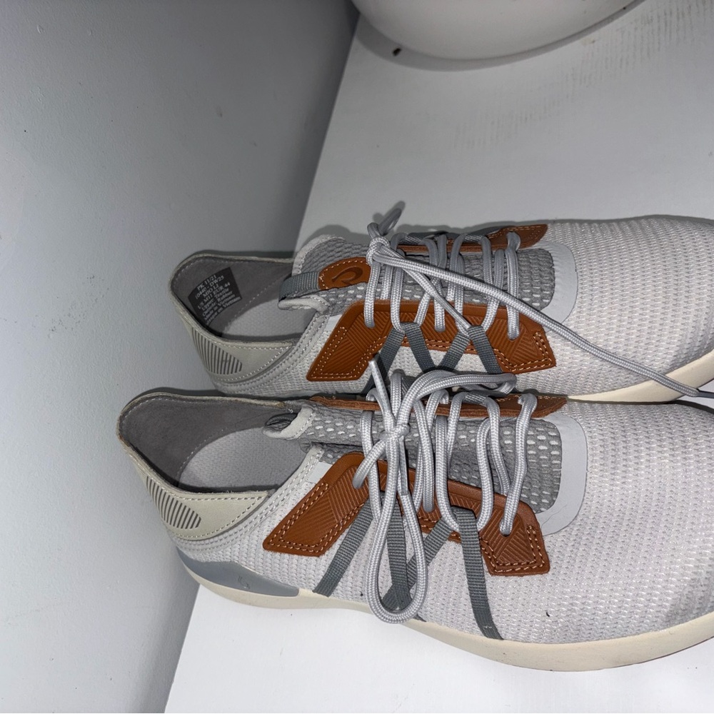 OluKai Gray and Tan Men's Sneakers